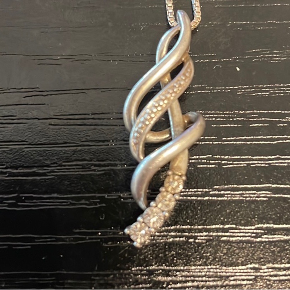 Kay jewelers sterling silver 925 pendant